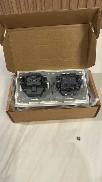 Intrerupatoare cu priza noi