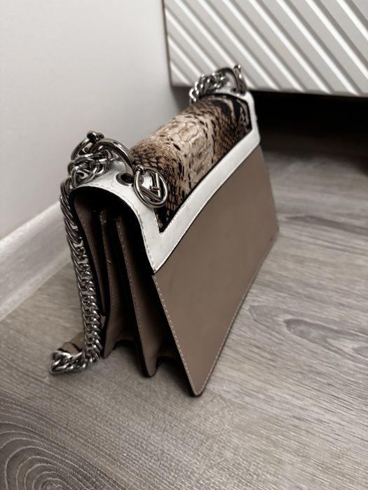 Продаю сумки женские