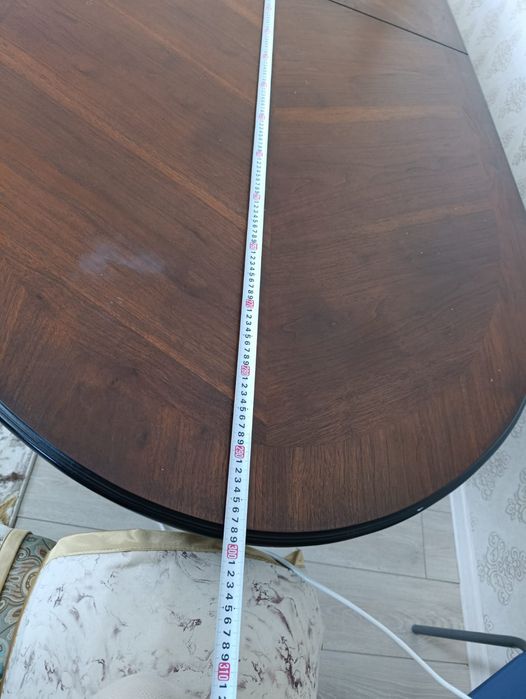 Стол дерево устойчивый