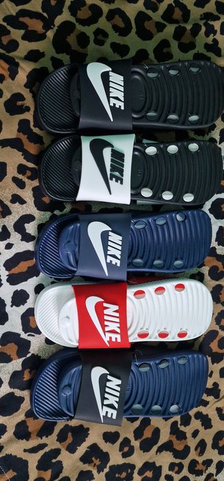 Vand slapi dama si barbat