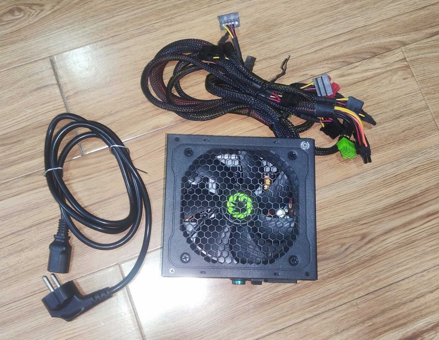 Блок питания Gamemax VP-600 80+ bronze