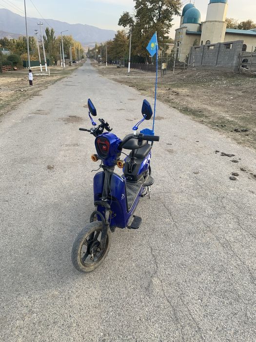 Скутер Аманат х5