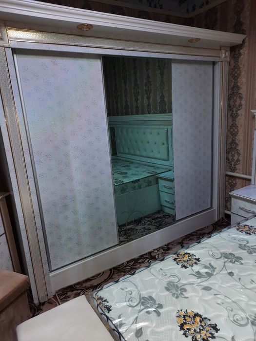 2kishilik spalniy mebel sotiladi. Xolati yangi