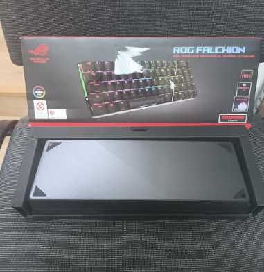Механична клавиатура ASUS ROG Falchion Ace