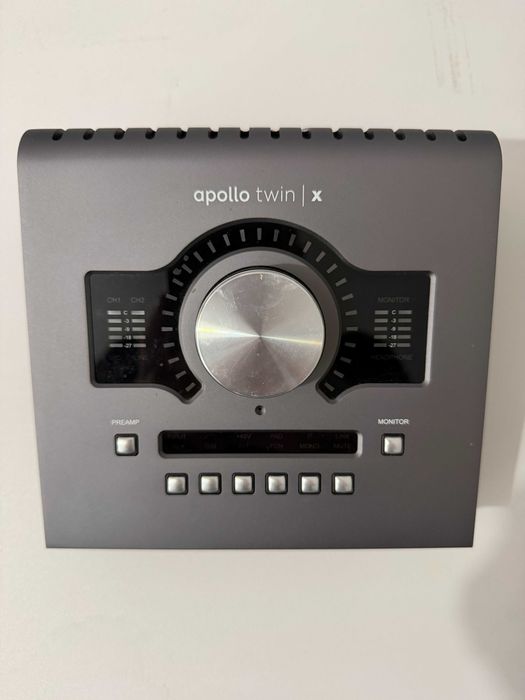 Interfață Audio Universal Audio Apollo Twin X (Thunderbolt 3)