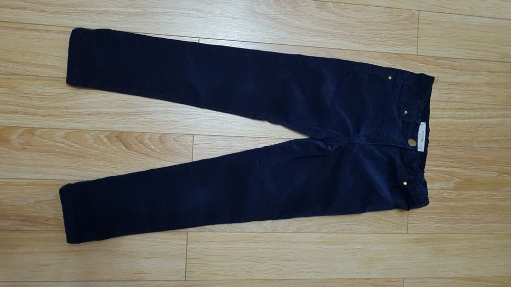 Pantaloni  Velur  Mango 4-5 ani (118 cm)