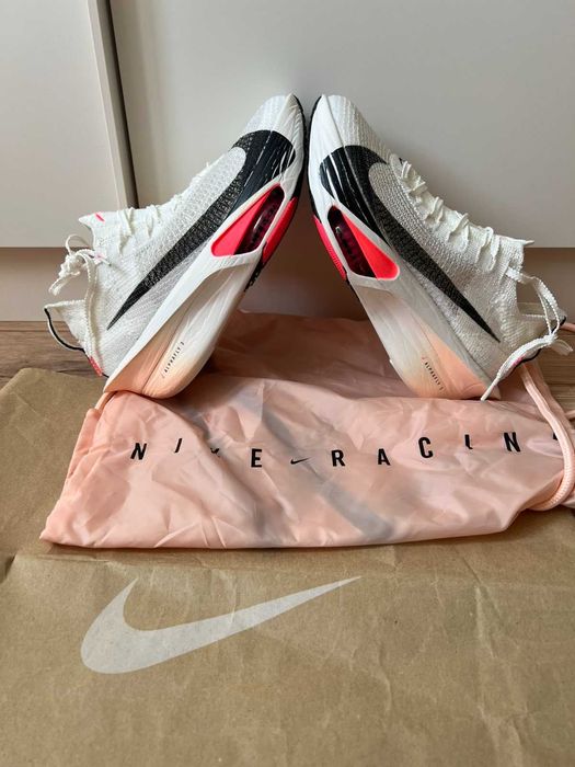 100% Оригинални Nike Alphafly 3 в размер 38-24 см