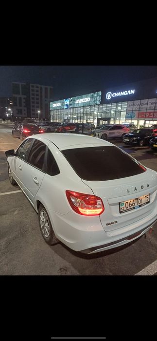 Лада гранта лифтбек 2023 года