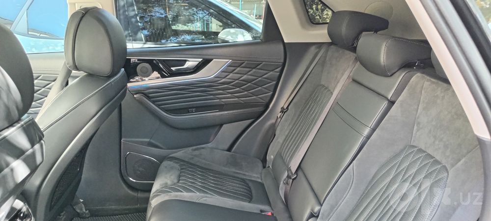 Hongqu Hs5 2023 йил