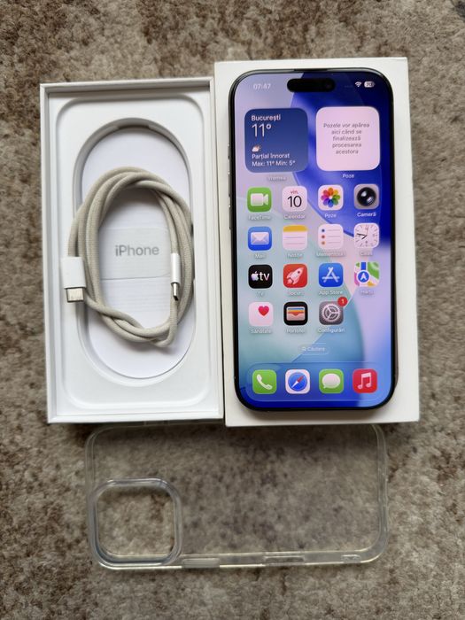iPhone 16 Pro full box, ca nou, folie si skin protectie