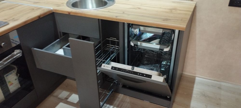 Мебель . Кухни на заказ