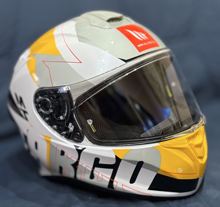 Каска за мотор MTHELMETS размер М 57-58