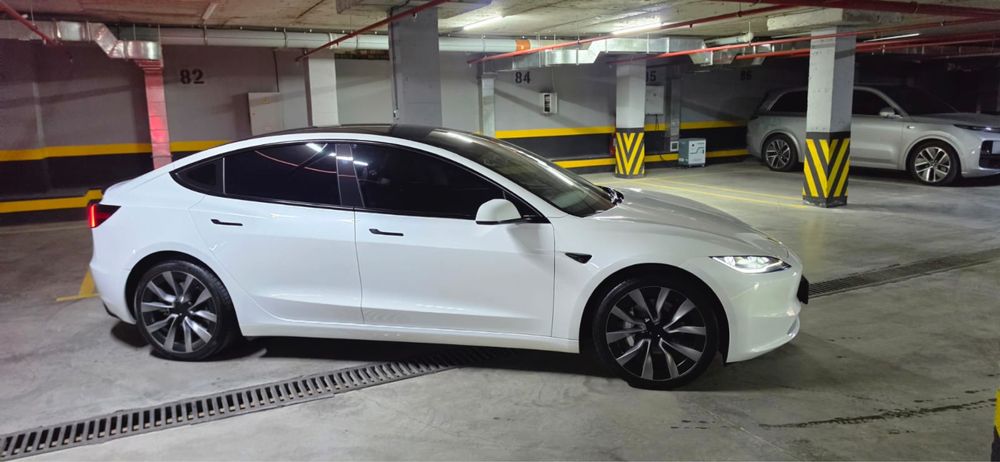 Tesla Model 3 Dual Motor