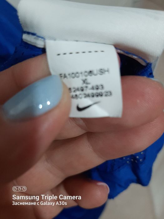 Оригинални ветровки Nike