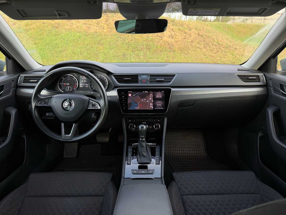 Skoda Superb 2018 / 2.0 TDI - 190 Cp - DSG / Navi Mare / CarPlay / GARANTIE / DISTRONIC
