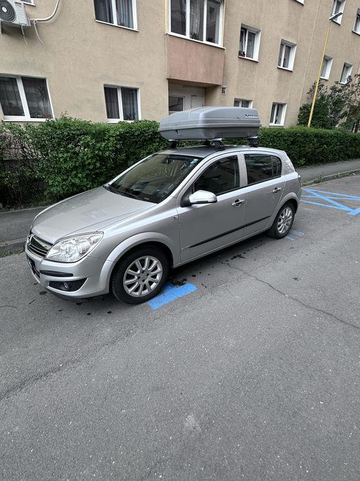 Opel Astra H 1.4 (67.000km  !)