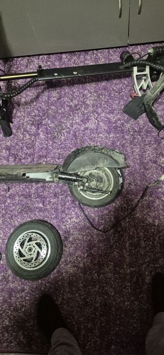 Самокат куго кирин м4 продам на запчасти