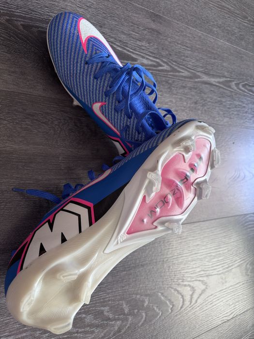 Футболни бутонки Nike