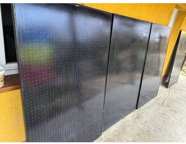 Panouri fotovoltaice 325w 8buc