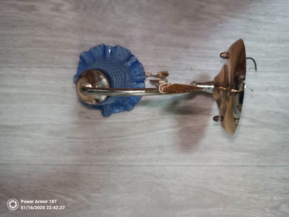 Бра настенная  светильник