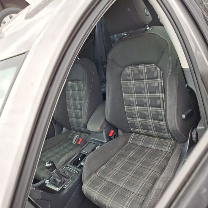 Фолксваген Голф 7  GTI   1.4 тфси