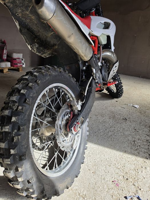 Se vinde Beta 300 rr