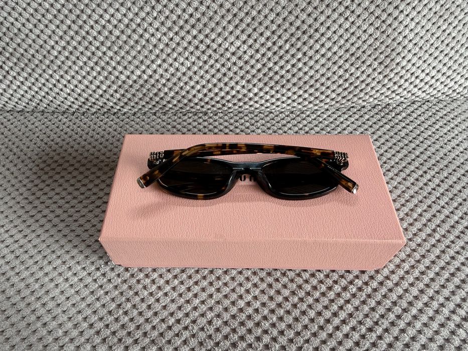 Miu Miu Regard Sunglasses / Miu Miu Слънчеви Очила