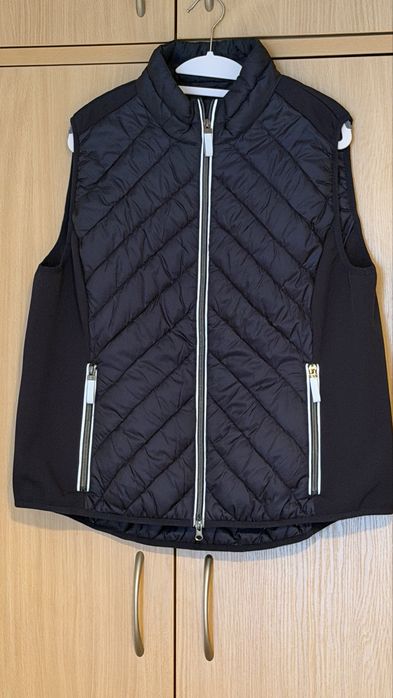 Елек/яке без ръкави Betty Barclay, тъмносиньо, размер EU 46, почти нов