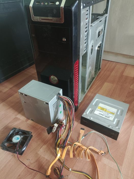 Корпус CROWN + Блок питания 400W
