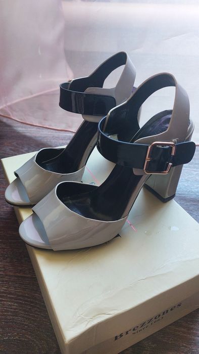 Босоножки размер 36