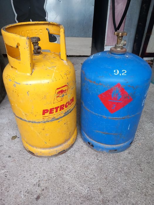 Vând butelie gaz ptr aragaz