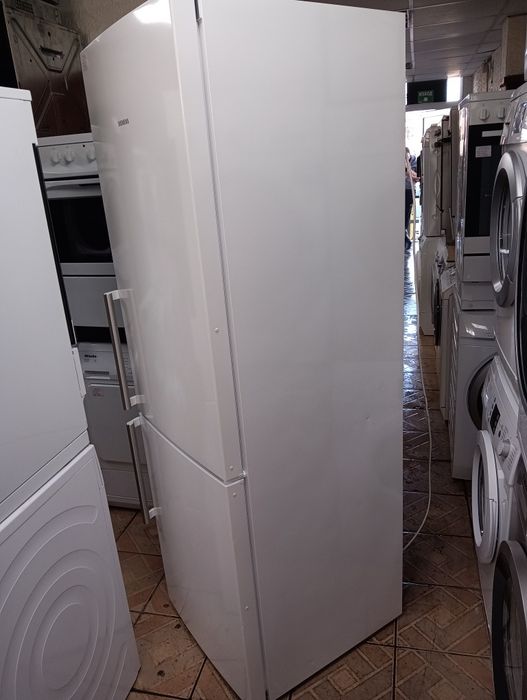 Комбиниран хладилник с фризер Сименс Siemens с 2 години гаранция!