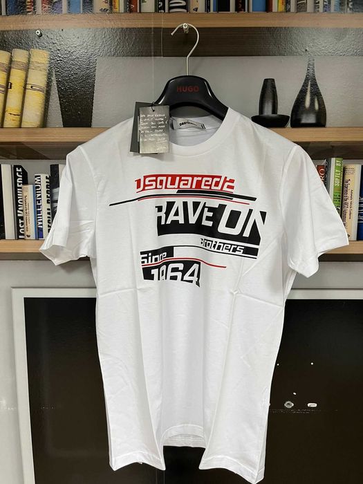 Мъжки тениски Dsquared2 !!!