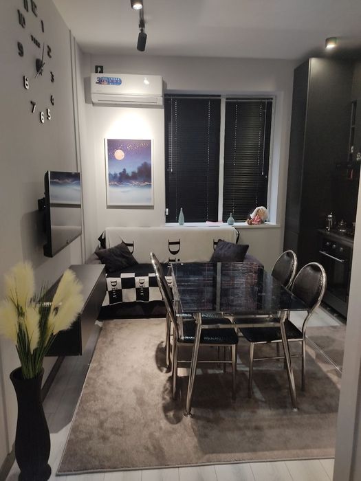 Продаётся 2-х комнатная квартира со всеми удобствами!