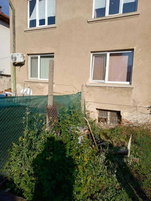 Продава се Етаж от къща в Кюстендил, Могилата - 100 кв.м за 700 €/кв.м - Снимка #1