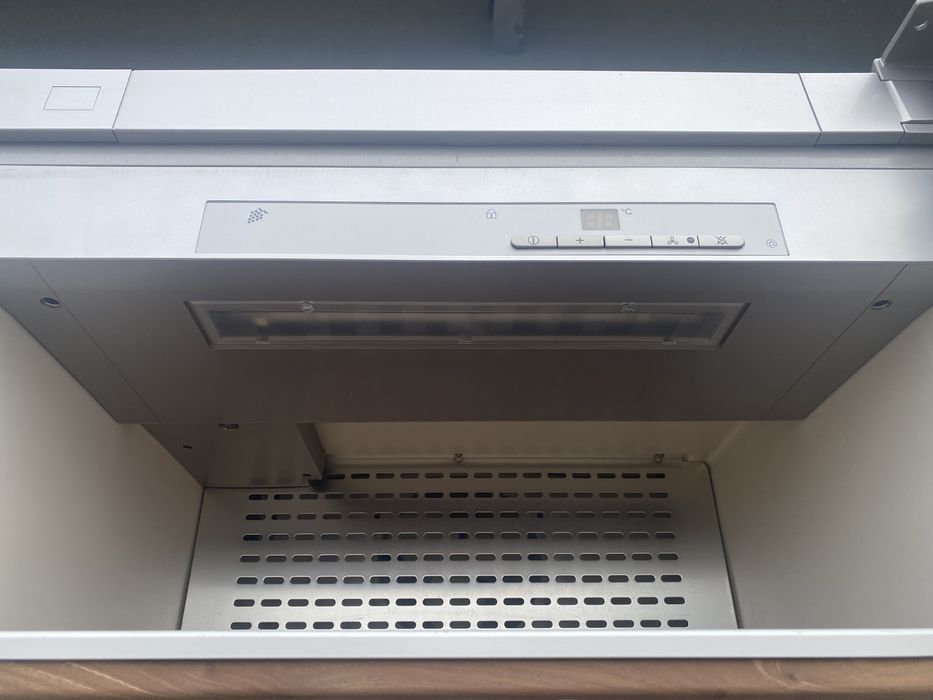 Професионален Хладилник за вино Miele 185 см