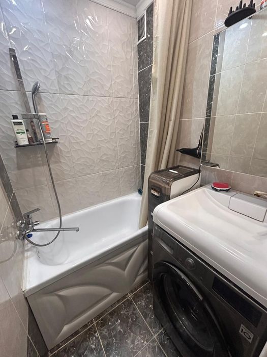 продается 1 комнатная квартира