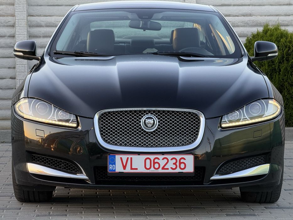 Jaguar XF Premium Luxury 2.2 D 190CP Automat Piele BiXenon GARANTIE 12 Luni Posibilitate Rate