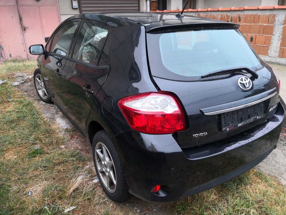 Toyota Auris тойота Аурис 1.33 VVT-i .99кс!!! На Части!!!