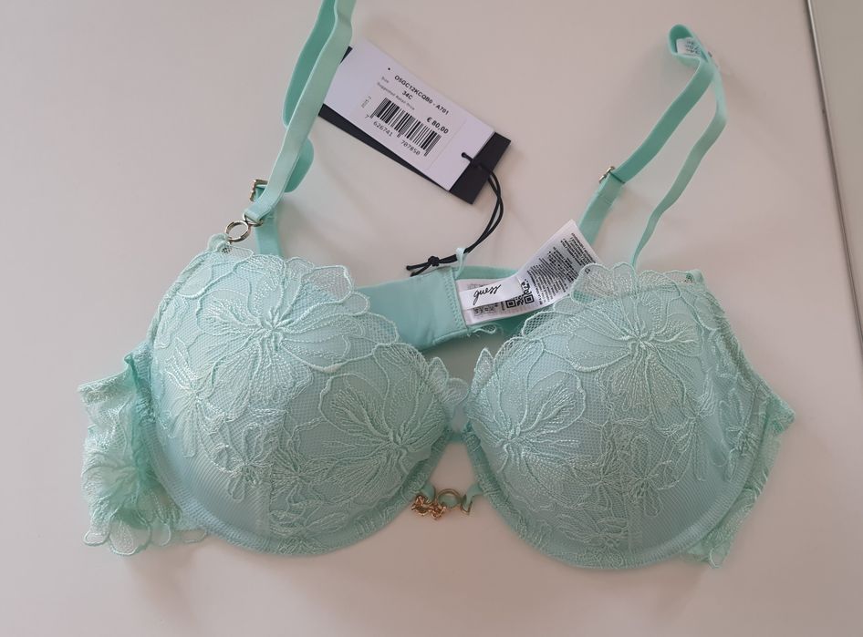 дамско бельо GUESS