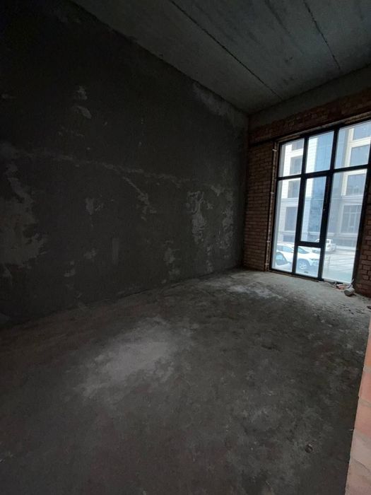 Срочно продаётся 4х комнатная квартира коробка 134 м.кв  Фрунзе