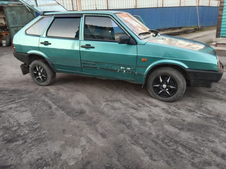 Продам машину ВАЗ 2109