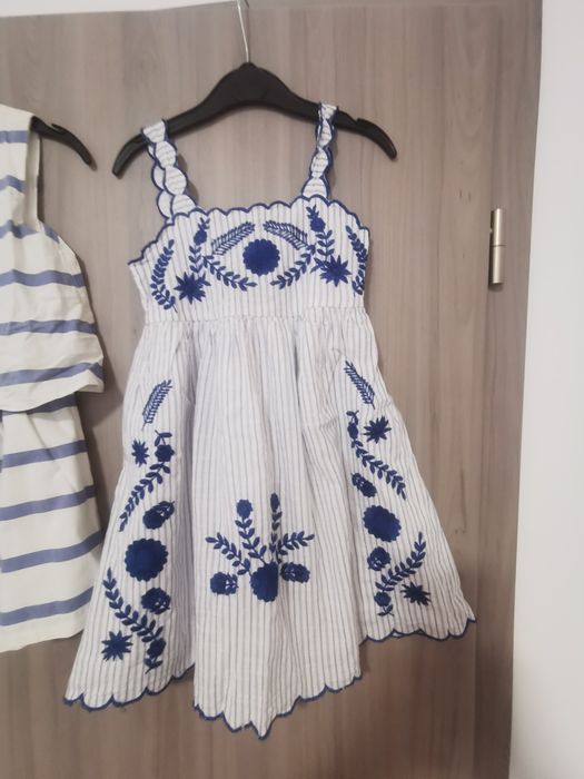 Rochițe Zara, pentru fetite 4-5 ani.