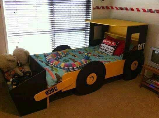 Детская кровать для мальчика