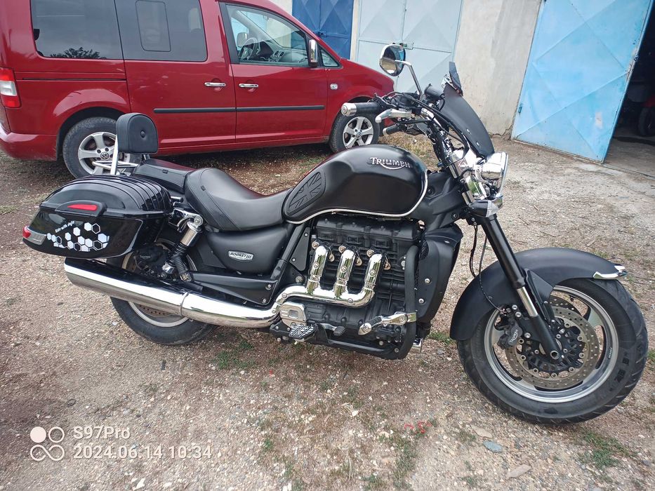 Triumph Rocket 3 2011
