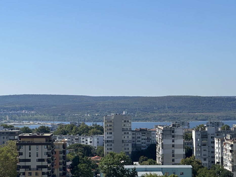 Дава се под наем Тристаен апартамент в Варна, Възраждане 2 - 64 кв.м за 154900 € - Снимка #10