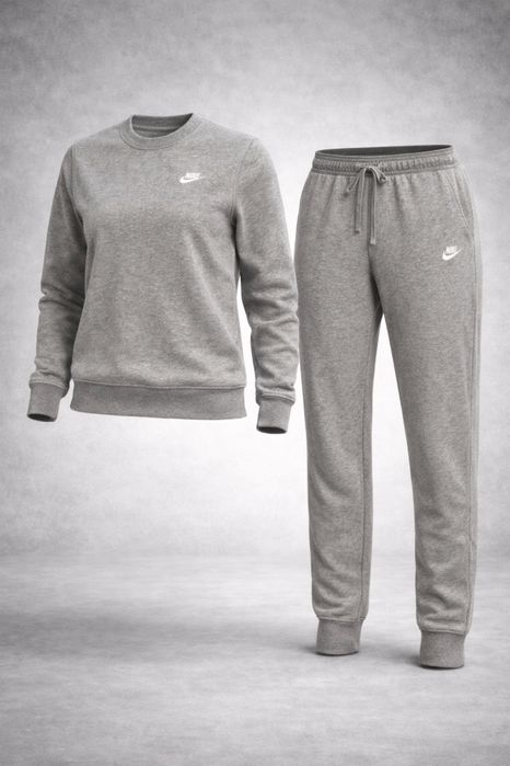 Женский спортивный костюм nike