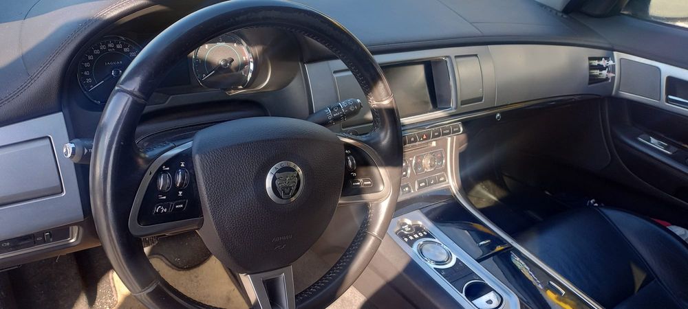 Jaguar XF 2013 km reali