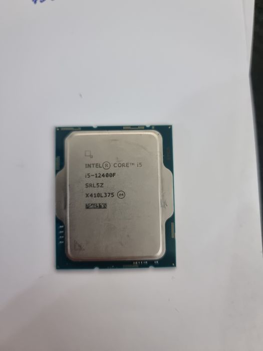 Procesor i5-12400F