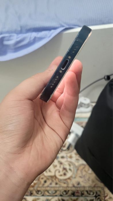 Iphone13 темно синий